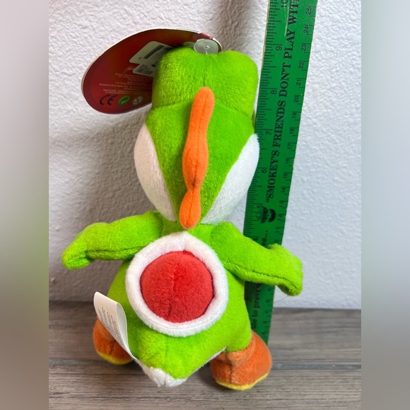 Super Mario Brothers 2010 Yoshi approx. 9” Plush By Goldie Marketing with tags - Picture 4 of 8